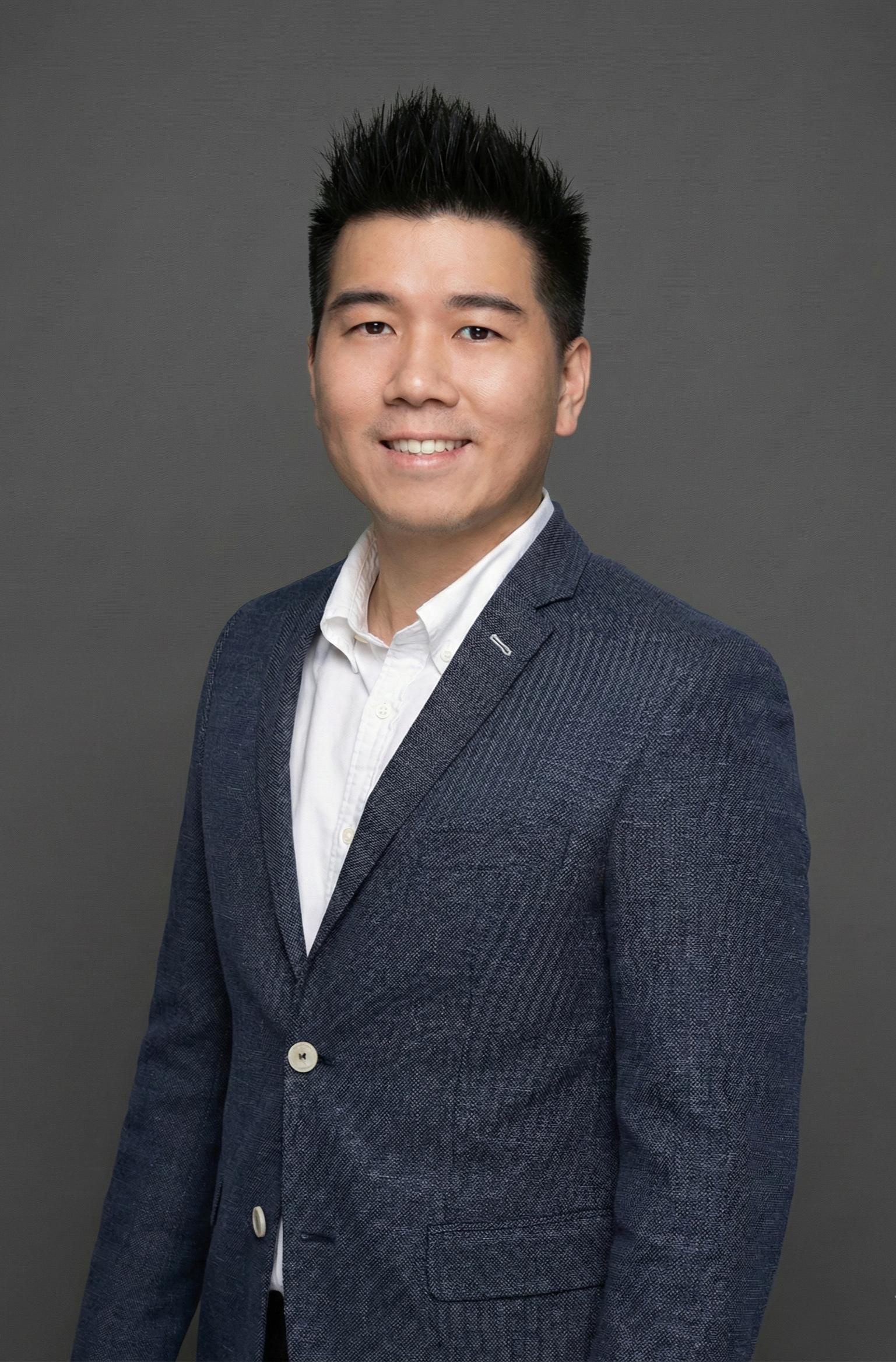 Daniel Chiew - AI Consultant
